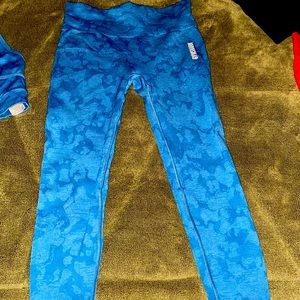 Gymshark Adapt camo seamless size small